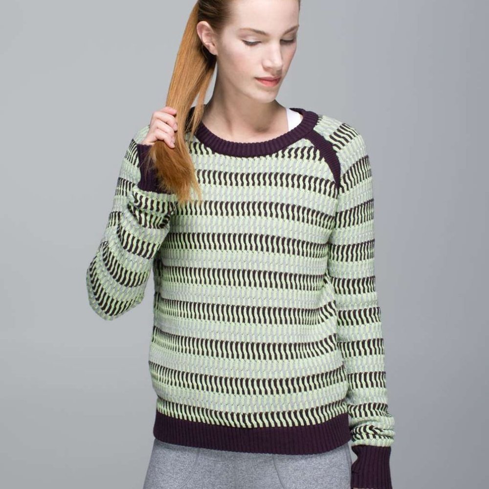 Lululemon Devi Crew S4